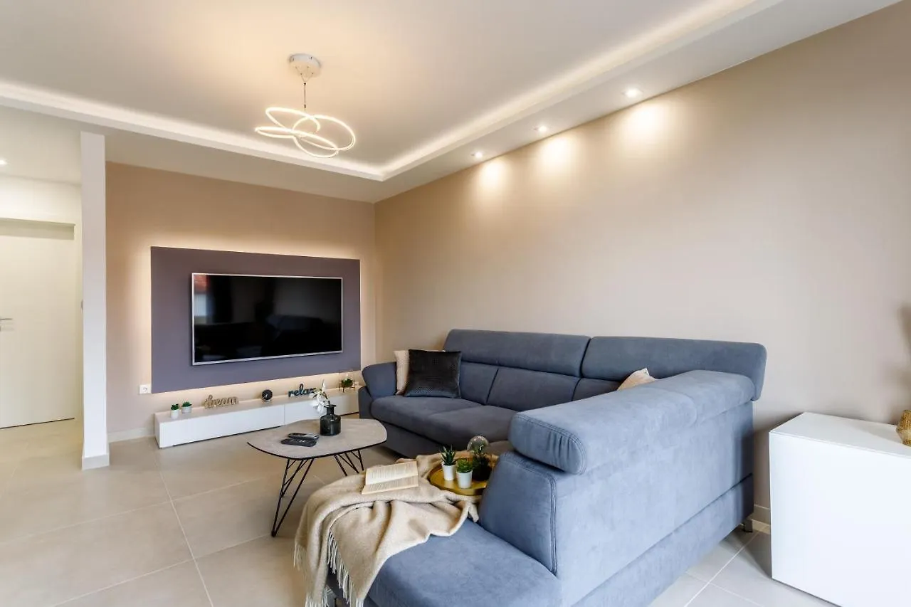 Villa Tango Traù Croazia