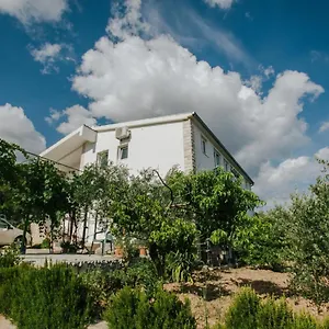 Tomislav Apartament
