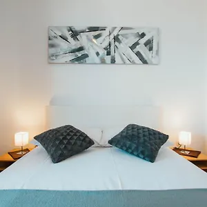 Sara Apartament